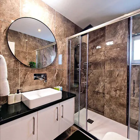 Sveltos Aparthotel Larnaca