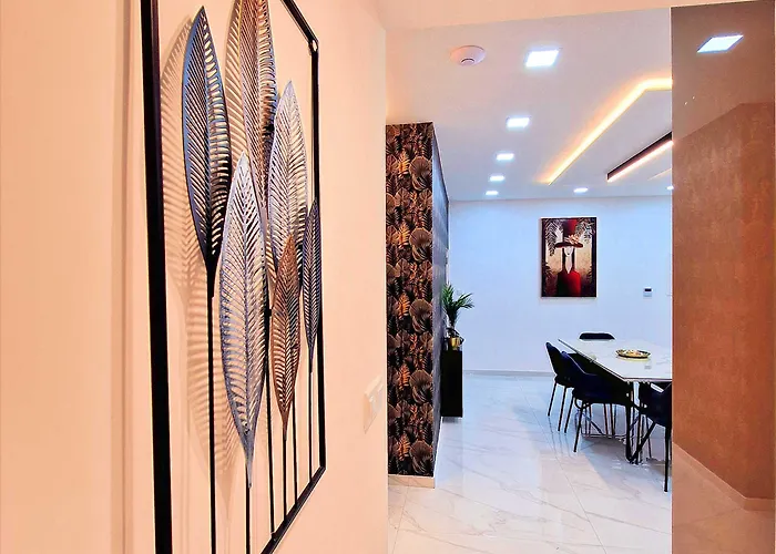 Aparthotel Sveltos 4*