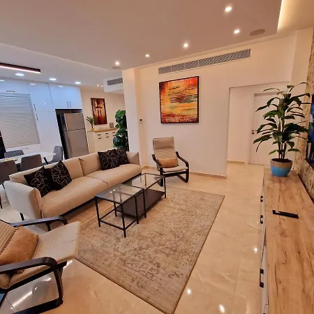 Sveltos Residence 3 Bedroom Suites