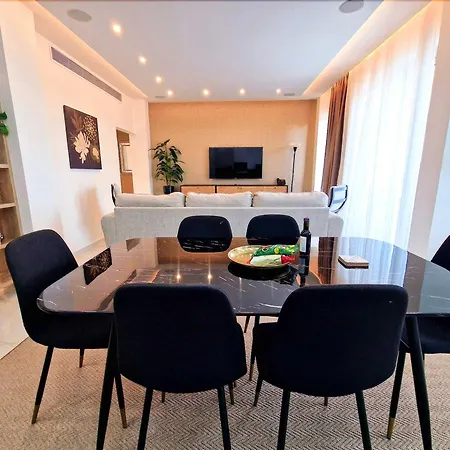 Sveltos Residence 3 Bedroom Suites Ларнака