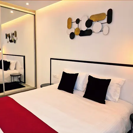 Sveltos Residence 3 Bedroom Suites