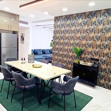 Апарт-отель Sveltos Residence 3 Bedroom Suites Ларнака