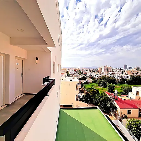 Sveltos Residence 3 Bedroom Suites 4*