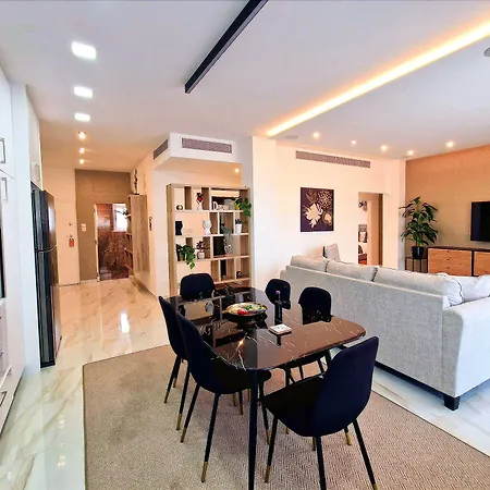 Sveltos Residence 3 Bedroom Suites 4*