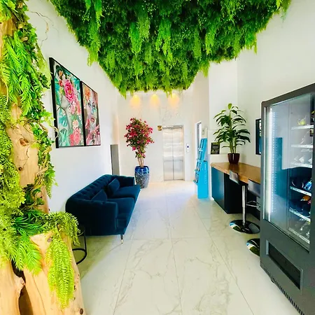 Апарт-отель Sveltos Residence 3 Bedroom Suites Ларнака