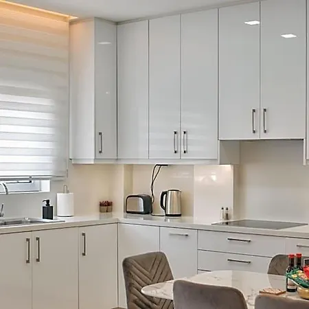 Апарт-отель Sveltos Residence 3 Bedroom Suites Ларнака